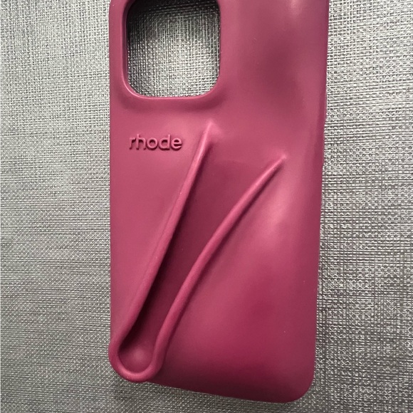 RHODE Silicone Phone Case - Picture 2 of 3